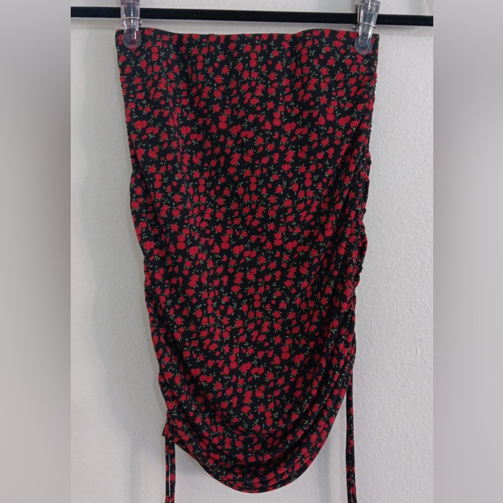 Floral Black and Red Women's Skirt